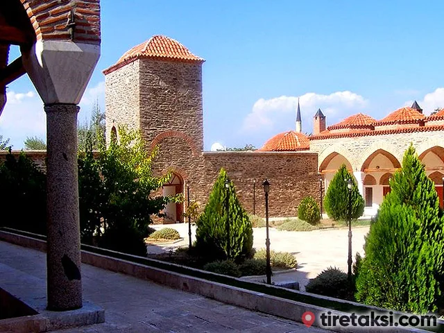 yoğurtluoğlu külliyesi
